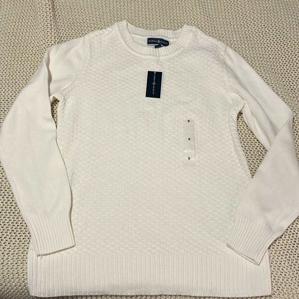 Cable knit cream sweater